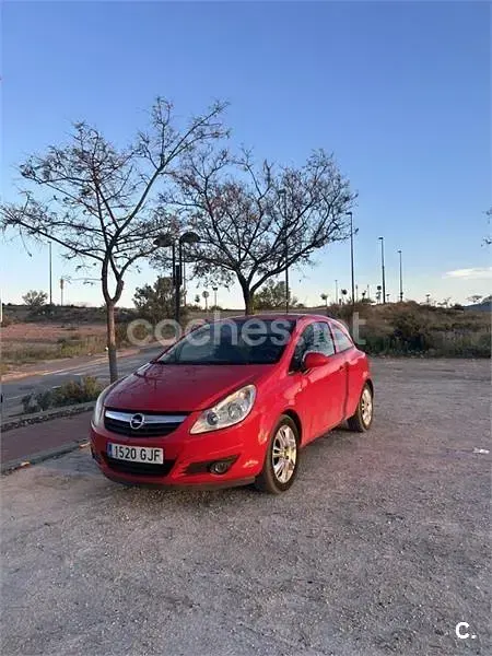 Usado Opel Corsa Essentia 75 CV (55 kW) 2008 Rojo Utilitario