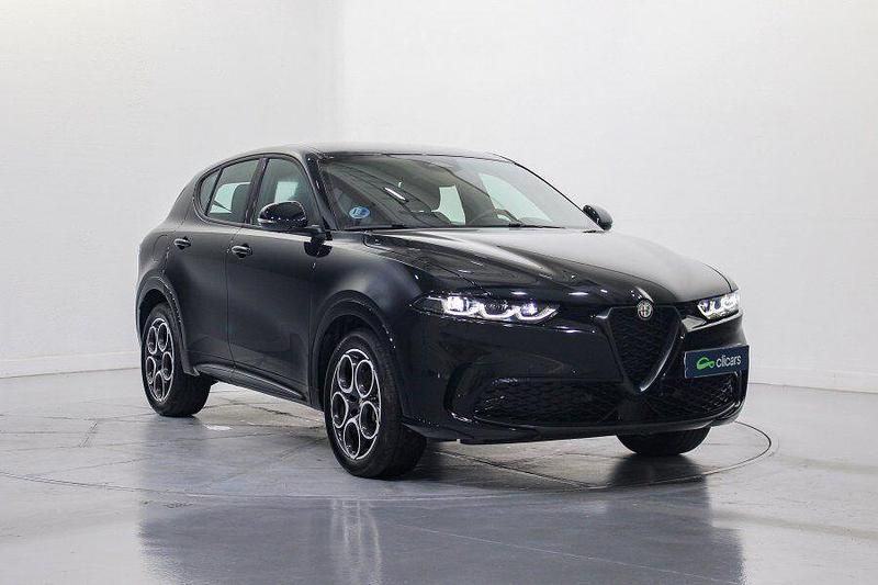 Usado Alfa Romeo Tonale Sprint 130 CV (95 kW) 2024 Negro SUV