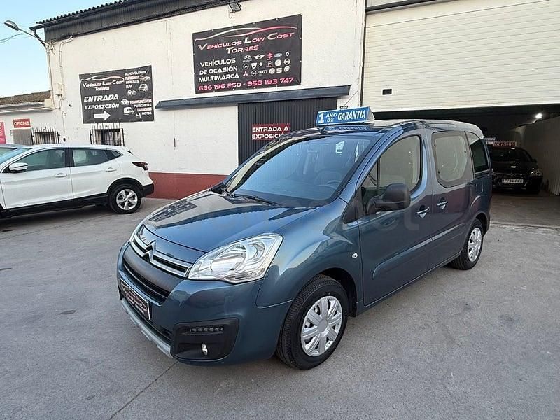 Usado Citroën Berlingo Feel 100 CV (73 kW) 2018 Azul Monovolumen