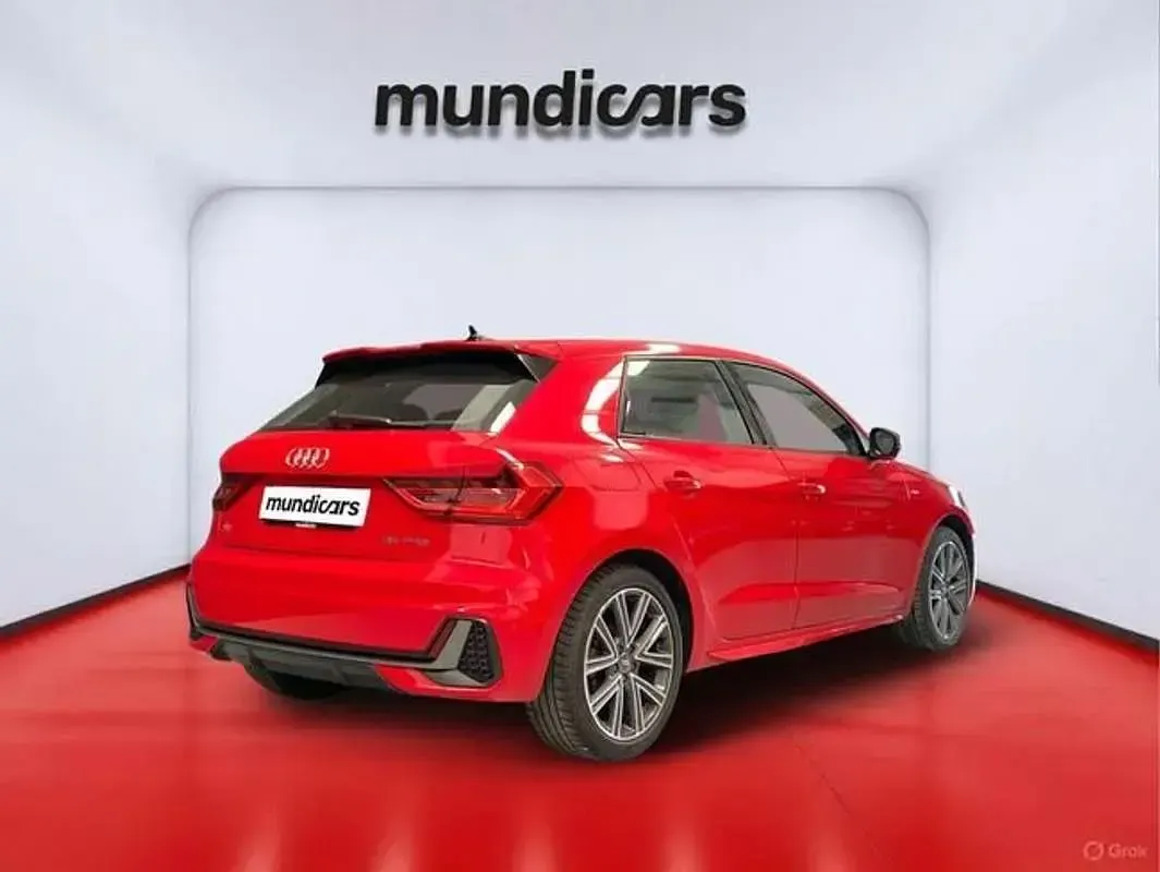Usado Audi A1 Sportback S-Line 150 CV (110 kW) 2019 Rojo Utilitario