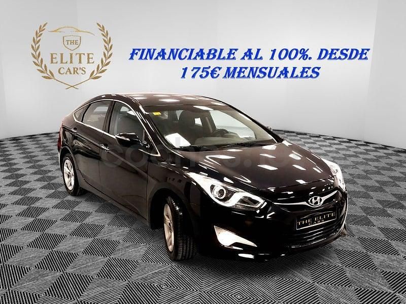 Usado Hyundai i40 136 CV (100 kW) 2014 Negro Berlina