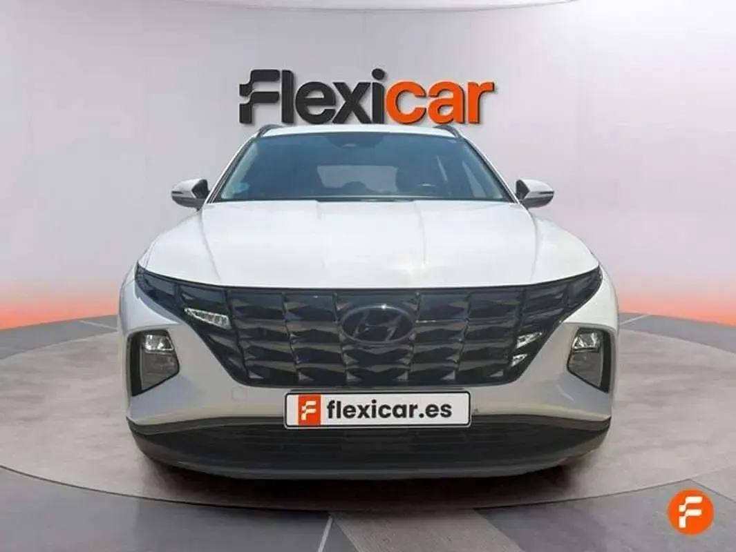 Usado Hyundai Tucson 136 CV (100 kW) 2023 Blanco SUV