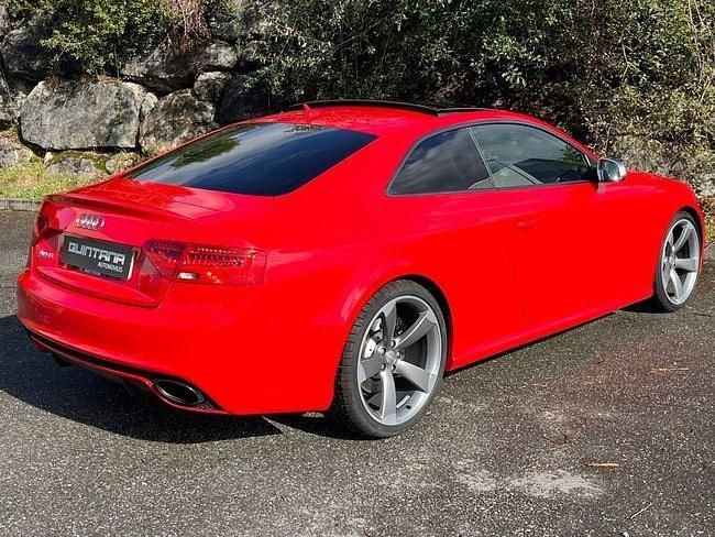 Usado Audi RS5 Exclusive 450 CV (330 kW) 2012 Rojo Coupe