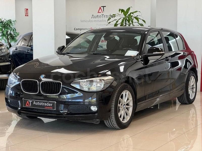 Usado BMW 116 116 CV (85 kW) 2012 Negro Utilitario