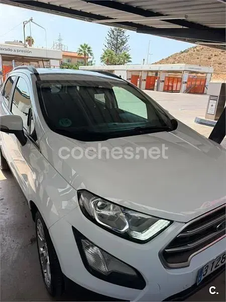 Usado Ford Ecosport Titanium 125 CV (91 kW) 2018 Blanco SUV