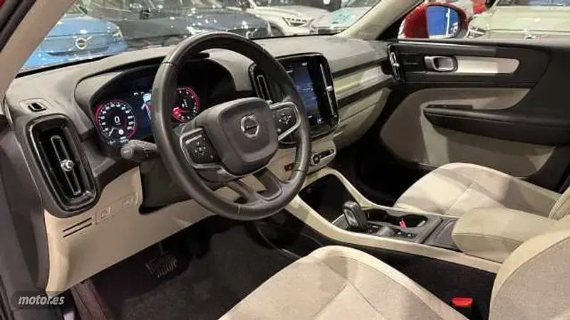 Usado Volvo XC40 Business Edition 2020 Rojo SUV
