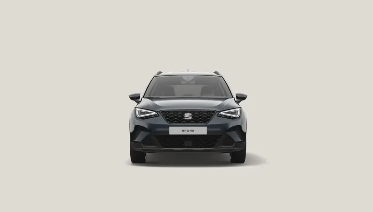 Usado Seat Arona Style 110 CV (80 kW) 2022 Gris SUV