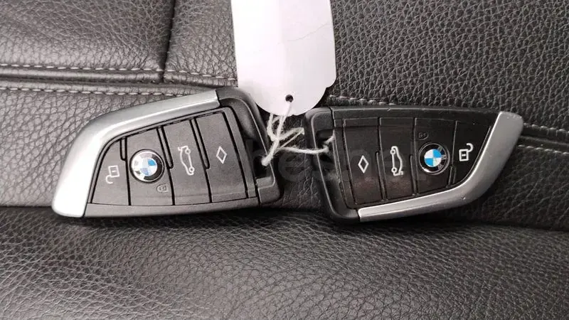 Usado BMW 530e iPerformance 252 CV (185 kW) 2019 Azul Berlina