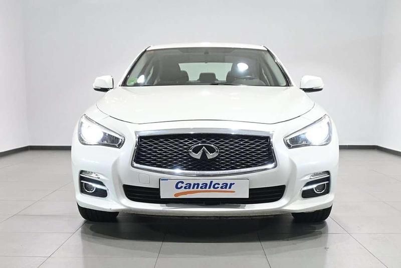 Usado Infiniti Q50 170 CV (125 kW) 2016 Blanco Berlina