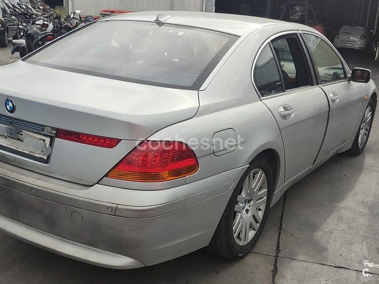 Usado BMW 740 258 CV (189 kW) 2002 Gris / plata Berlina