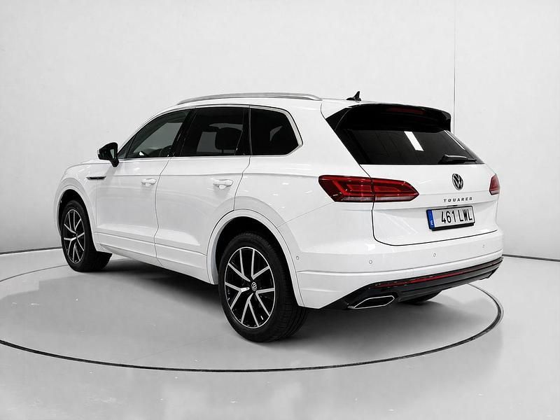 Usado VW Touareg Elegance 286 CV (210 kW) 2022 Blanco SUV