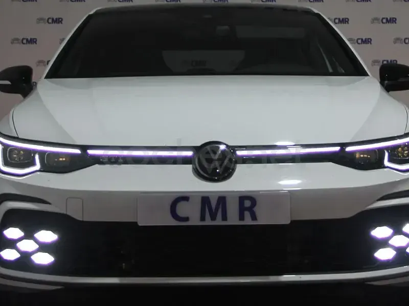 Usado VW Golf VIII GTI 245 CV (180 kW) 2023 Blanco Berlina