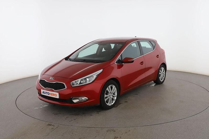 Rojo Usado 2015 Kia Ceed Utilitario | 10.699 € (Precio justo) - Imagen 1/3