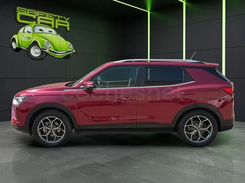 Usado SsangYong Korando 149 CV (109 kW) 2020 Blanco SUV
