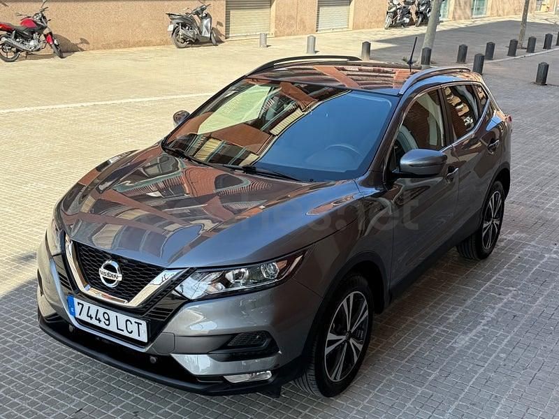 Usado Nissan Qashqai N-Connecta 140 CV (102 kW) 2019 Gris / plata SUV