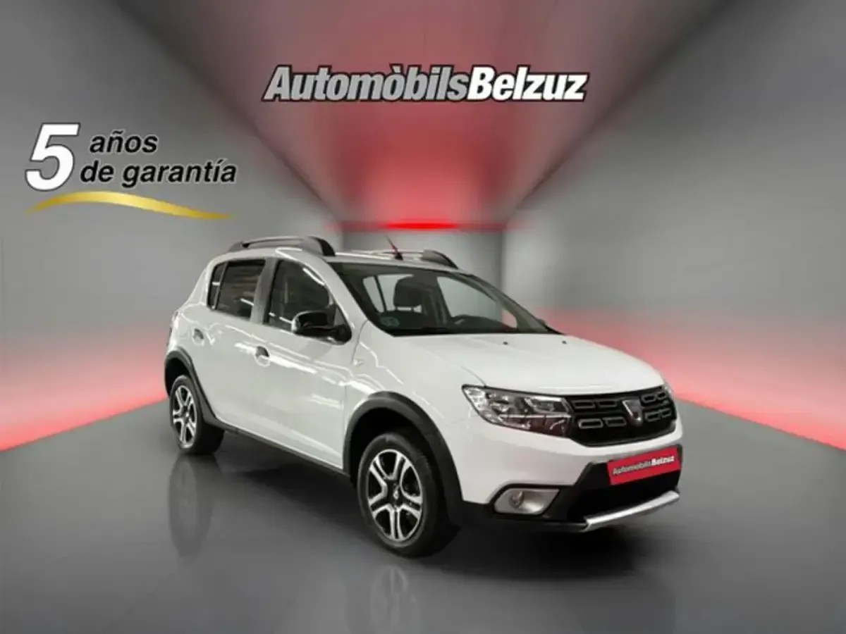 Usado Dacia Sandero Stepway 101 CV (74 kW) 2020 Blanco Utilitario