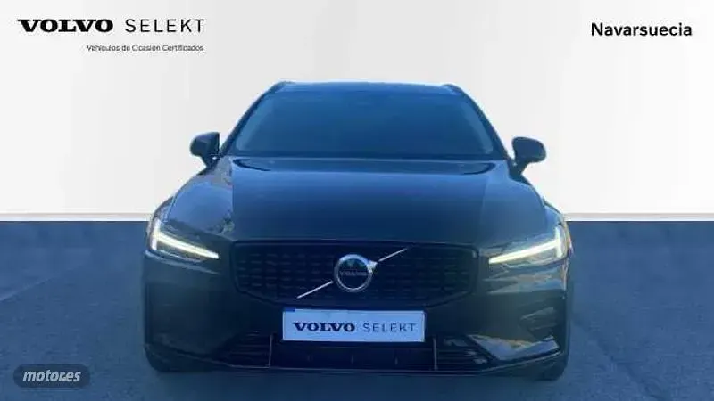 Usado Volvo V60 Plus 197 CV (144 kW) 2023 Gris Familiar