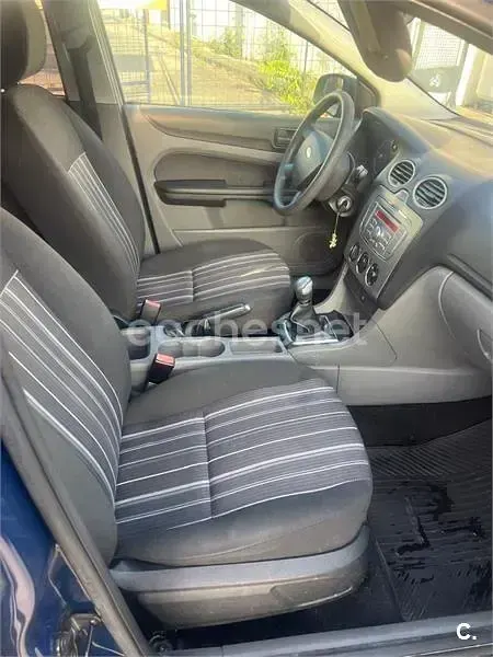 Usado Ford Focus Business Edition 90 CV (66 kW) 2008 Azul Berlina