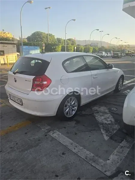 Usado BMW 116 115 CV (84 kW) 2011 Blanco Utilitario