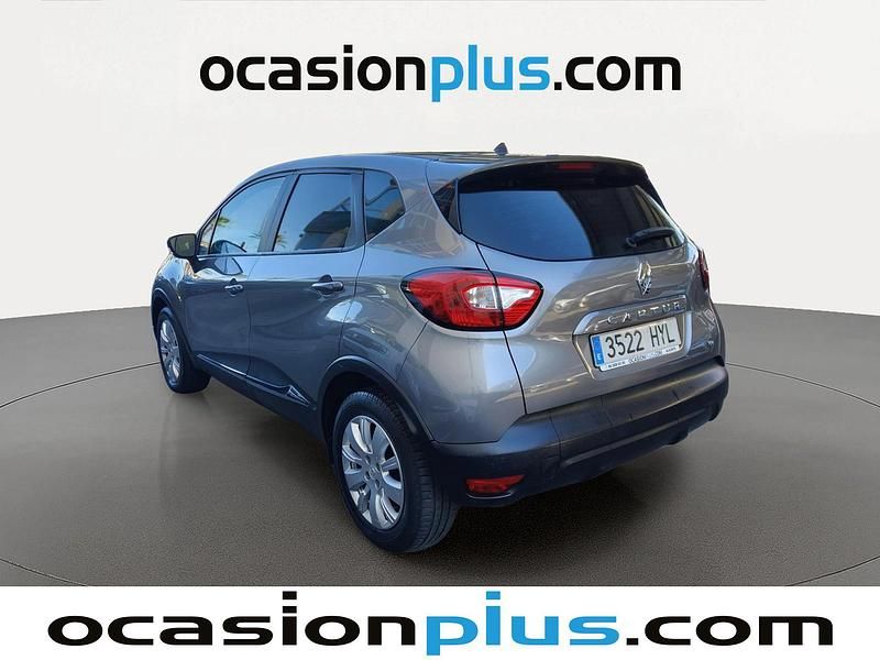 Usado Renault Captur Intens 90 CV (66 kW) 2014 Gris SUV