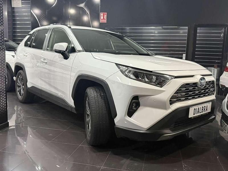 Usado Toyota RAV4 Hybrid Advance 218 CV (160 kW) 2022 Blanco SUV