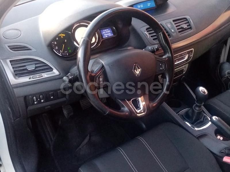 Usado Renault Mégane IV Business 110 CV (80 kW) 2016 Blanco Berlina