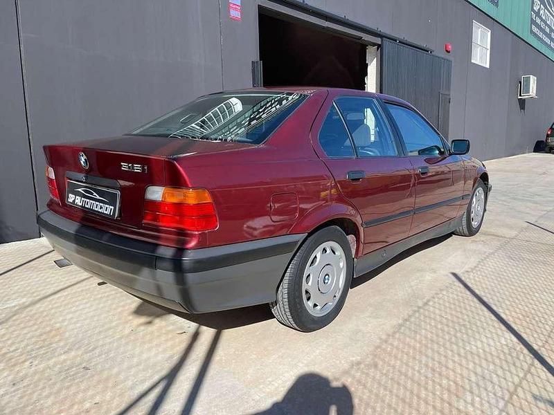 Usado BMW 318 Comfort Edition 113 CV (83 kW) 1995 Burdeos Berlina