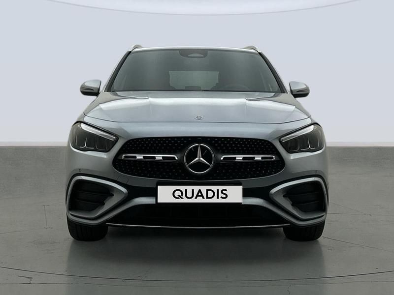 Nuevo Mercedes GLA200 150 CV (110 kW) 2025 Gris plata SUV