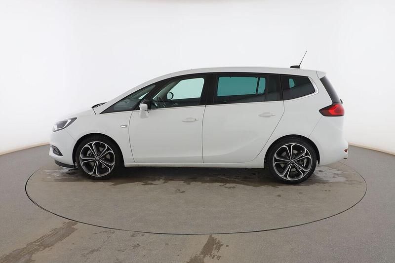 Usado Opel Zafira Tourer Innovation 136 CV (100 kW) 2018 Blanco Monovolumen