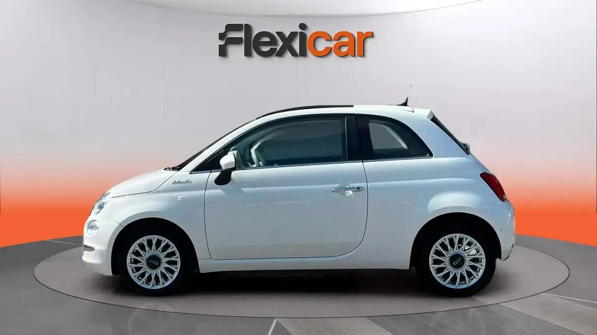 Usado Fiat 500 Dolcevita 71 CV (52 kW) 2023 Blanco Berlina