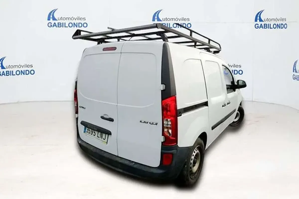 Usado Mercedes Citan 109 95 CV (69 kW) 2021 Blanco Monovolumen