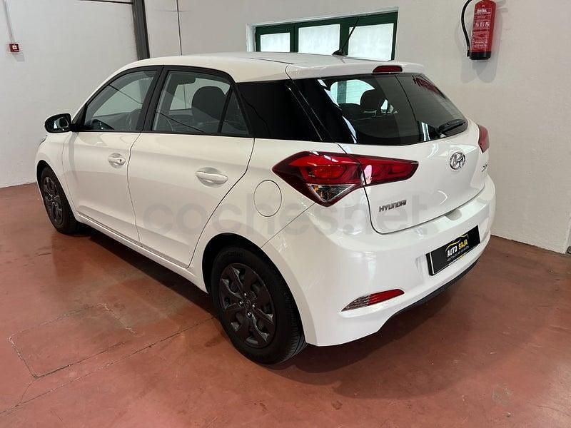 Occasion Hyundai i20 84 ch (61 kW) 2017 Blanc Berline