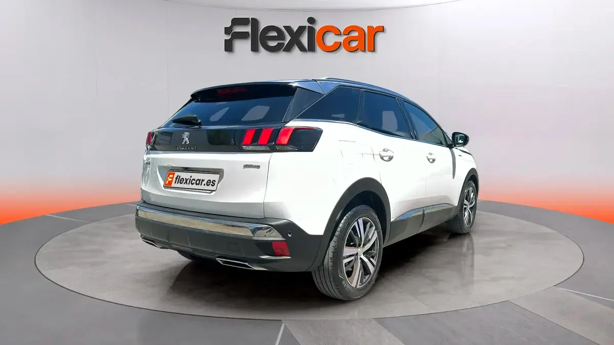 Usado Peugeot 3008 GT-line 180 CV (132 kW) 2019 Blanco SUV