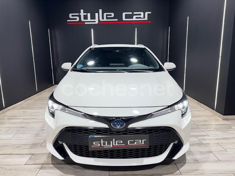 Usado Toyota Corolla Business Edition 122 CV (89 kW) 2021 Blanco Familiar