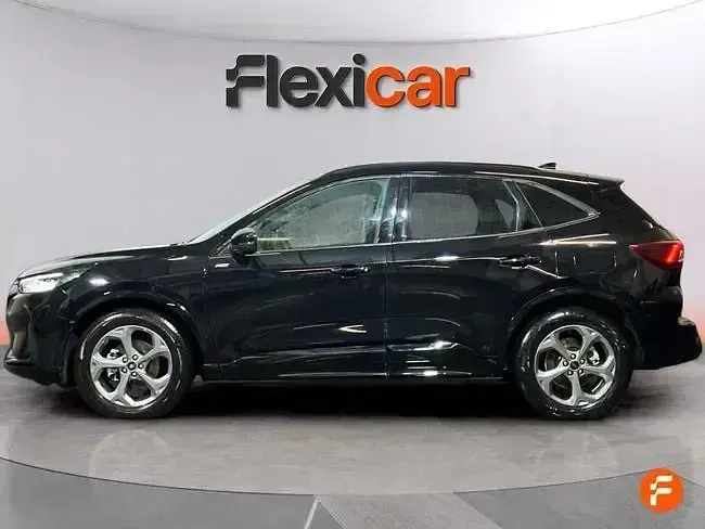 Używany Ford Kuga ST-Line 150 KM (110 kW) 2025 Czarny SUV