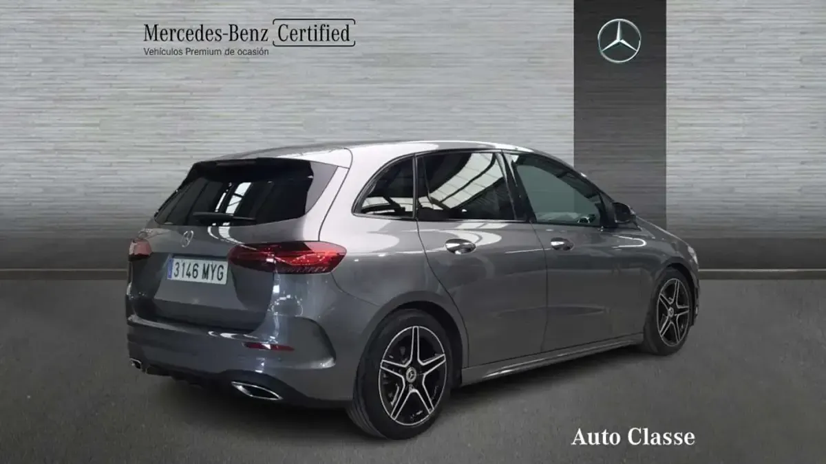 Usado Mercedes B200 150 CV (110 kW) 2025 Gris Utilitario