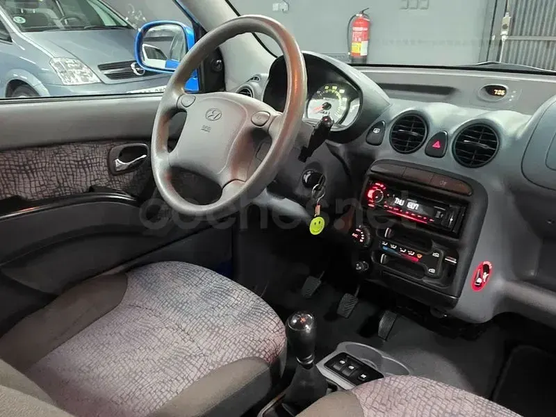 Usado Hyundai Atos GLS 59 CV (43 kW) 2005 Azul Utilitario