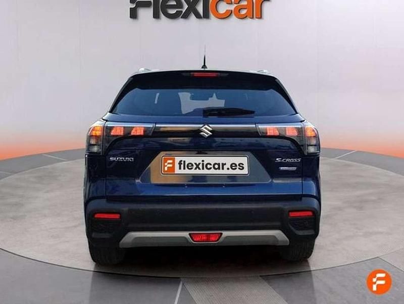 Usado Suzuki SX4 GLX 129 CV (94 kW) 2023 Azul SUV