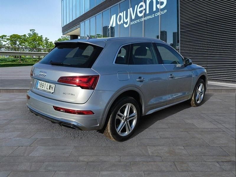 Usado Audi Q5 S-Line 299 CV (219 kW) 2022 Gris plata SUV