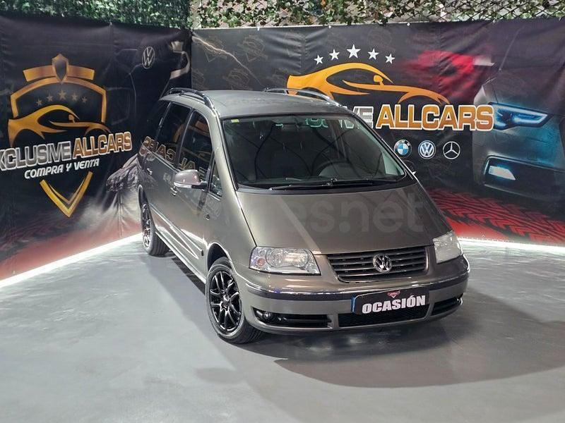 Usado VW Sharan Advance 115 CV (84 kW) 2009 Gris / plata Monovolumen