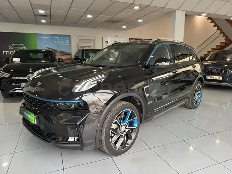 Usado Lynk & Co 01 261 CV (191 kW) 2023 Negro SUV