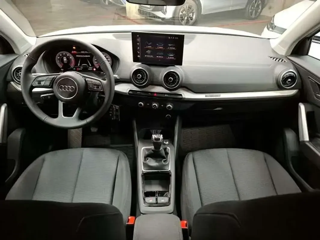 Usado Audi Q2 116 CV (85 kW) 2025 Blanco SUV