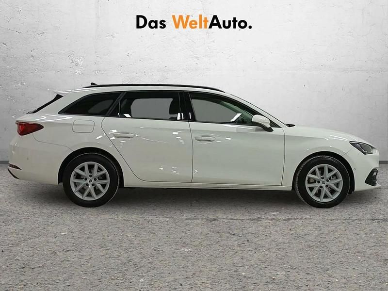 Usado Seat Leon ST Style 115 CV (84 kW) 2022 Familiar