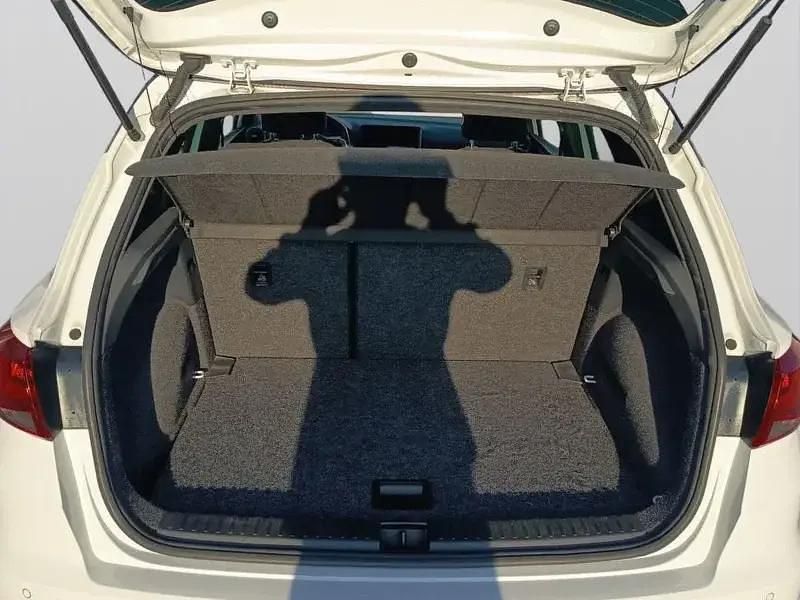 Usado Seat Arona Xperience 110 CV (80 kW) 2022 SUV