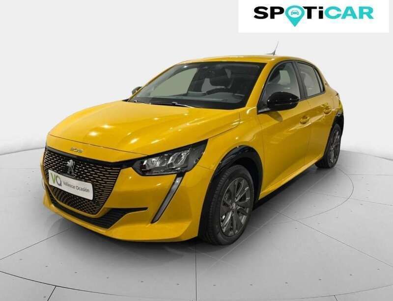 Amarillo Usado 2023 Peugeot e-208 Active Utilitario | 25.900 € (Precio justo) - Imagen 1/4