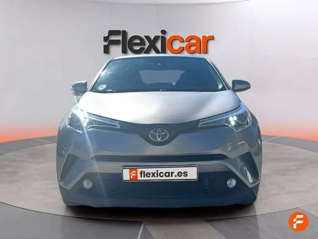 Usado Toyota C-HR Active 122 CV (89 kW) 2019 Gris SUV