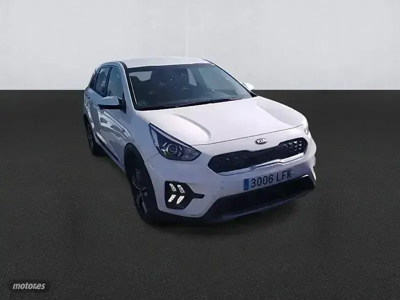 Usado Kia Niro 141 CV (103 kW) 2020 Blanco SUV