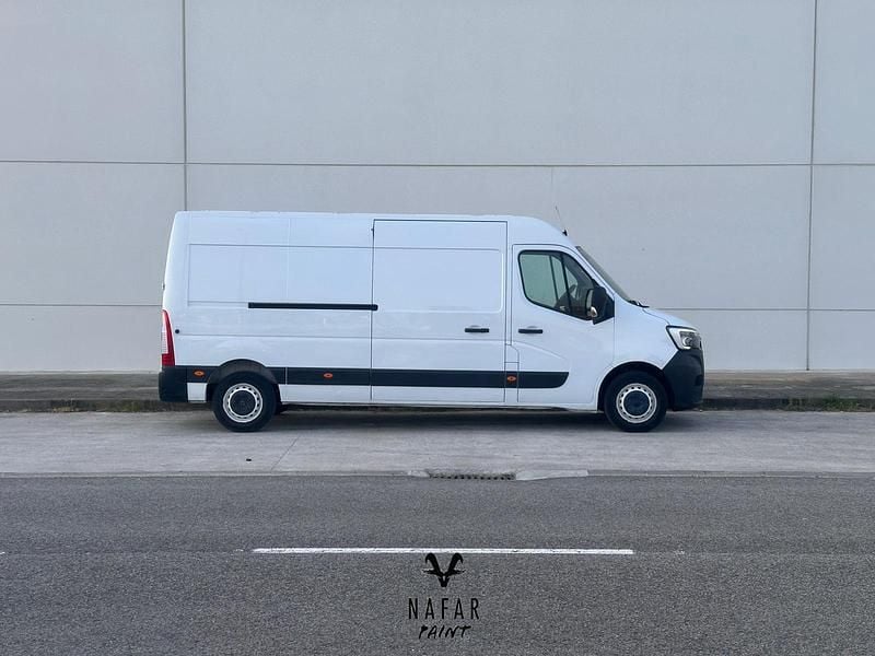 Begagnad Renault Master 135 HK (99 kW) 2021 Vit Minibuss