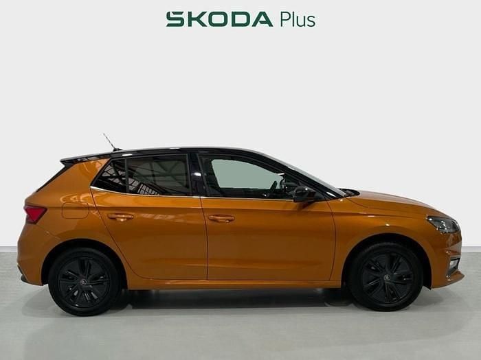 Usado Skoda Fabia Selection 115 CV (84 kW) 2025 Rojo Utilitario