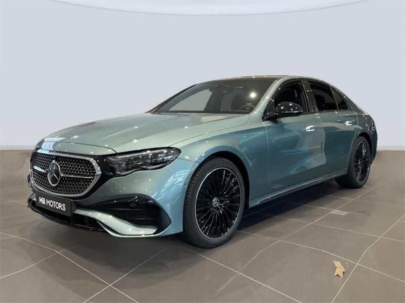 Verde silver Usado 2024 Mercedes E220 Berlina | 89.400 € - Imagen 1/4